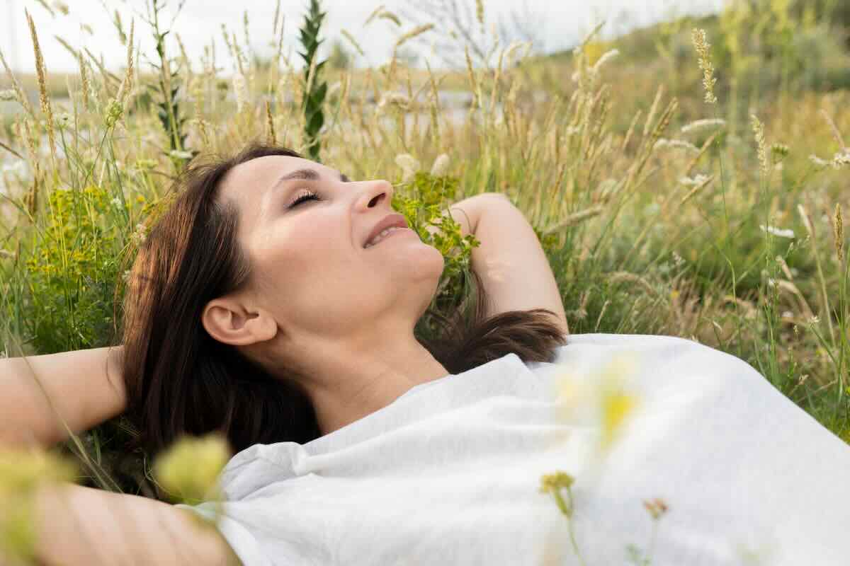 Esercizi di Respirazione Diaframma: Liberi Lo Stomaco, Digerisci Meglio, Benefici Sul Sonno e Dolore Cronico...