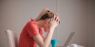 L’Esercizio per Mettere l’Ansia K.O. in 2 Minuti