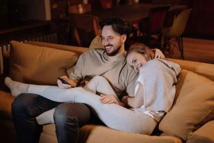 La Singola Cosa che Allontana l’Amore (E Come Evitarla)