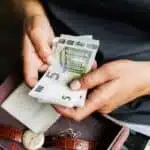 Quello che non ti hanno mai insegnato sul denaro e come trasmetterlo ai tuoi figli