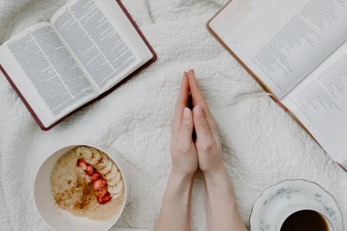 Come Creare il Tuo Angolo Per la Meditazione