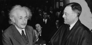 10 Straordinarie Lezioni di Vita con le frasi di Albert Einstein