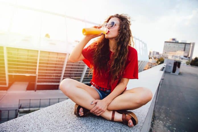 Pressione bassa in estate: cosa fare per non sentirsi stanchi e deboli